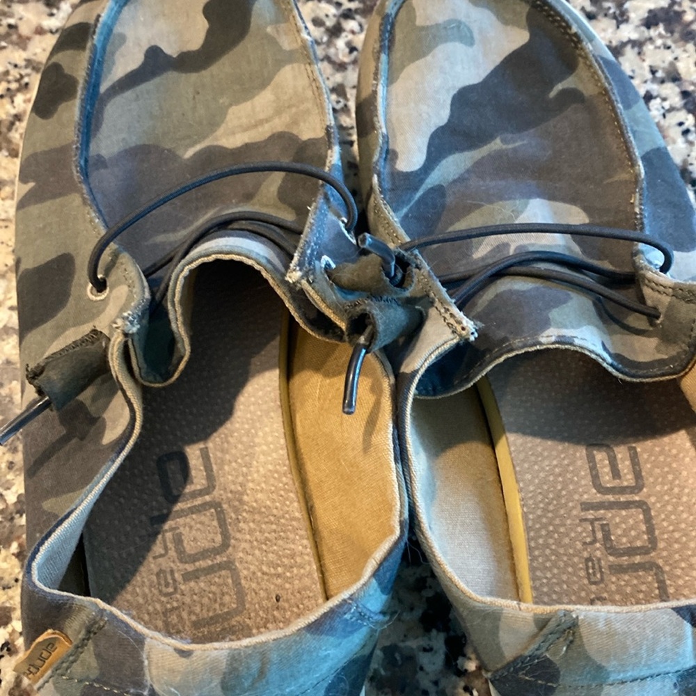 HEY DUDE WENDY CAMO LADIES SHOES